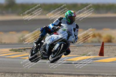 media/Oct-08-2022-SoCal Trackdays (Sat) [[1fc3beec89]]/Turn 14 (1050am)/